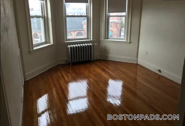 1171 Boylston St, Unit 35 in Boston, MA - Building Photo - Building Photo