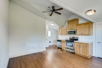 3603 N Albina Ave in Portland, OR - Building Photo - Building Photo