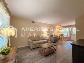 2014 Montreat Pkwy in Vestavia Hills, AL - Building Photo - Building Photo