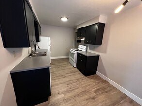6127 N Standard St in Spokane, WA - Building Photo - Building Photo