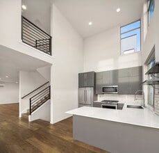 2222 NW 62nd St in Seattle, WA - Building Photo - Building Photo