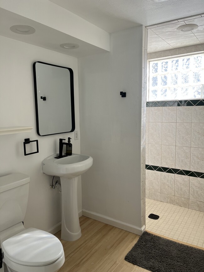 13990 Berry Rd in Golden, CO - Building Photo - Building Photo