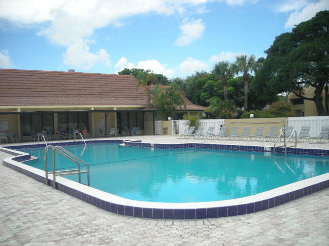 2885 SW 22nd Ave in Delray Beach, FL - Building Photo - Building Photo