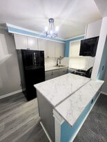 3236 Clark Walk in Camden, NJ - Building Photo