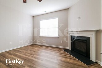 252 E Painted Way in Clayton, NC - Building Photo - Building Photo