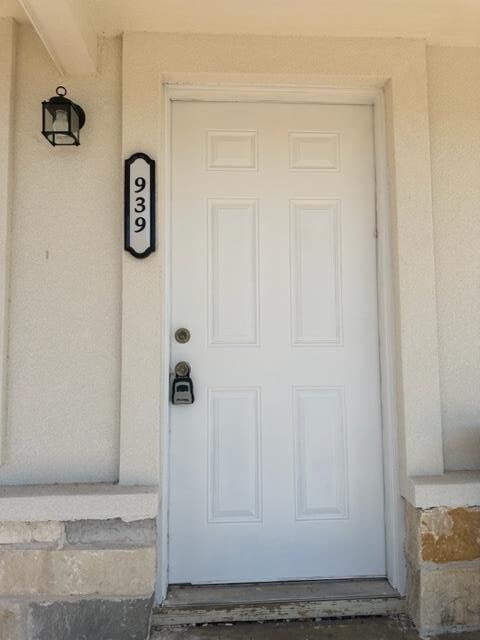 939 Nimitz Dr in Odessa, TX - Building Photo