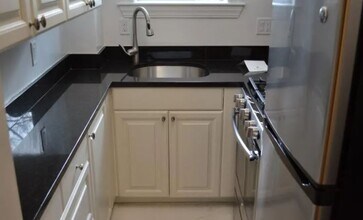 26 Wendell St, Unit 21-1 in Cambridge, MA - Foto de edificio - Building Photo