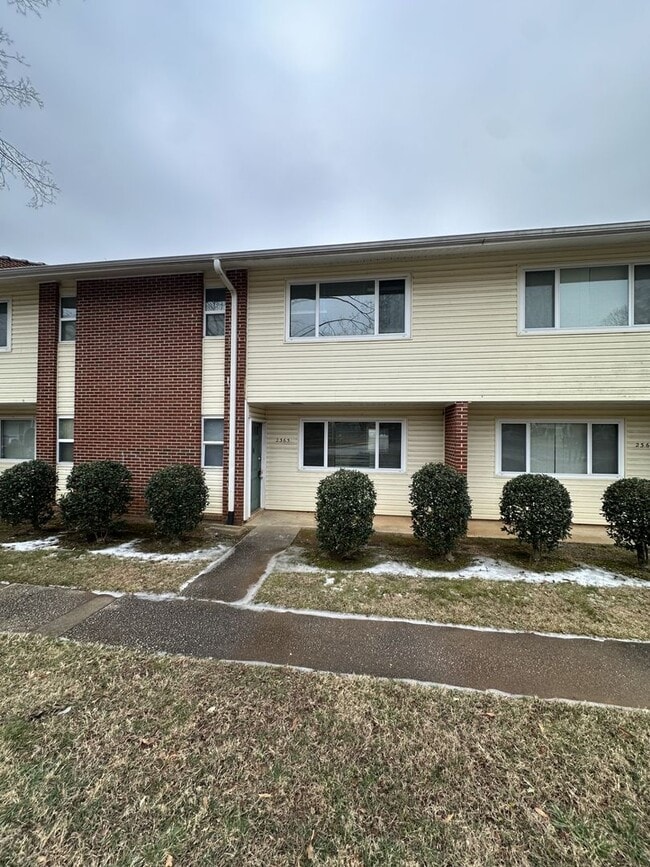 property at 2365 Champion Ct