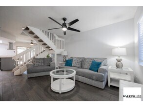 2724 W McLellan Blvd in Phoenix, AZ - Building Photo - Building Photo
