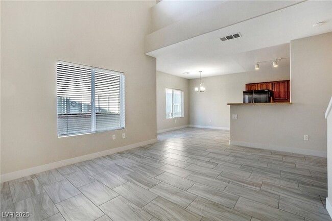 10542 Gold Shadow Ave, Unit 3701 in Las Vegas, NV - Building Photo - Building Photo