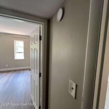 311 S Brown Ave in Titusville, FL - Building Photo - Building Photo