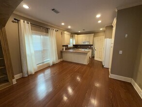 6 Ashton Gardens Dr in Jackson, MS - Building Photo - Building Photo