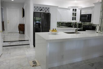 21120 Jib Ct in Aventura, FL - Building Photo - Building Photo