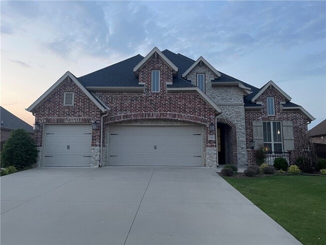 property at 1506 SW Edinburgh Ave