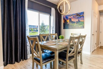 2097 Birmingham Loop in Colorado Springs, CO - Foto de edificio - Building Photo