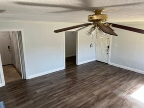 2526 E Balsam Ave in Anaheim, CA - Building Photo - Building Photo