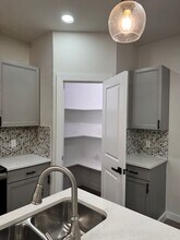 711 E Hanna St in Denison, TX - Building Photo - Building Photo