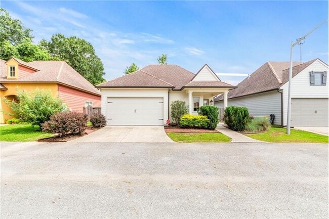 property at 104 Seabrook Ln