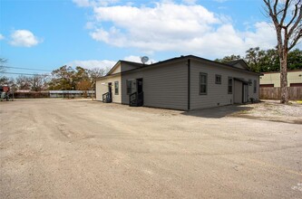 14310 Sweeney Rd in Houston, TX - Building Photo - Building Photo