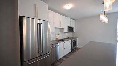 51 David St in Kitchener, ON - Building Photo - Building Photo