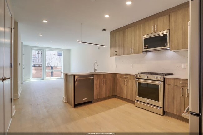 property at 303 Madison St