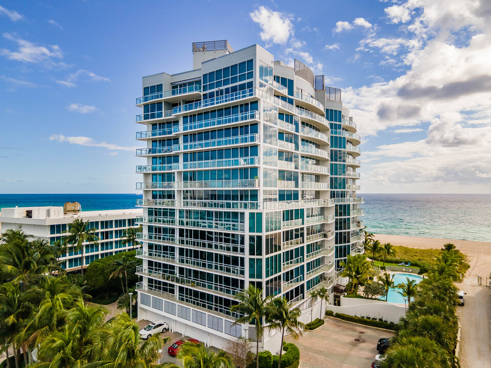 Coconut Grove Residences in Fort Lauderdale, FL - Building Photo