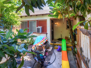 5151 Denny Ave in North Hollywood, CA - Building Photo - Building Photo