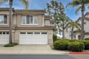 4675 Los Alamos Way in Oceanside, CA - Building Photo
