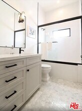 1253 S Plymouth Blvd in Los Angeles, CA - Building Photo - Building Photo