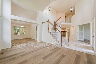 10376 Dunsford Dr in Lone Tree, CO - Building Photo - Building Photo