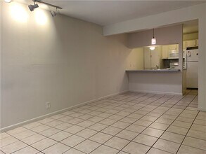 2708 S 1st St-Unit -104 in Austin, TX - Building Photo - Building Photo