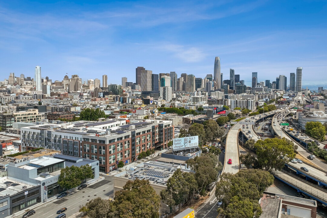 Hanover Soma West in San Francisco, CA - Building Photo