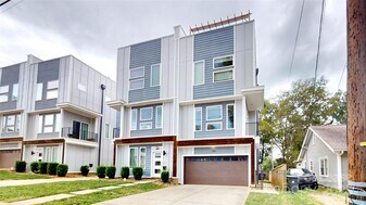 208 Walnut Ave in Charlotte, NC - Building Photo