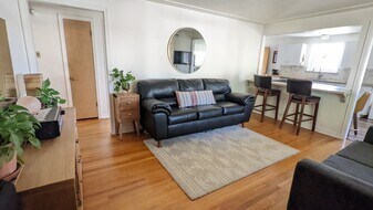 1318 S Alcott St in Denver, CO - Building Photo