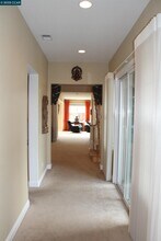 852 Bandol Way in San Ramon, CA - Building Photo - Building Photo