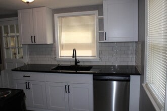 109 Berry Ave in Belton, MO - Building Photo - Building Photo