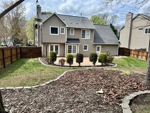 3004 Southhampton Dr in Jamestown, NC - Building Photo - Building Photo