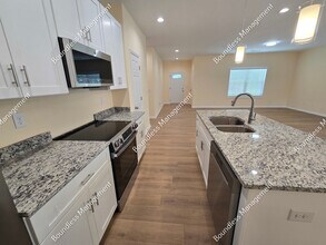 1257 Byewood Ln SW in Atlanta, GA - Building Photo - Building Photo