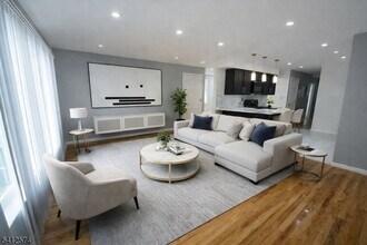 421 Irvine Turner Blvd in Newark, NJ - Building Photo - Building Photo