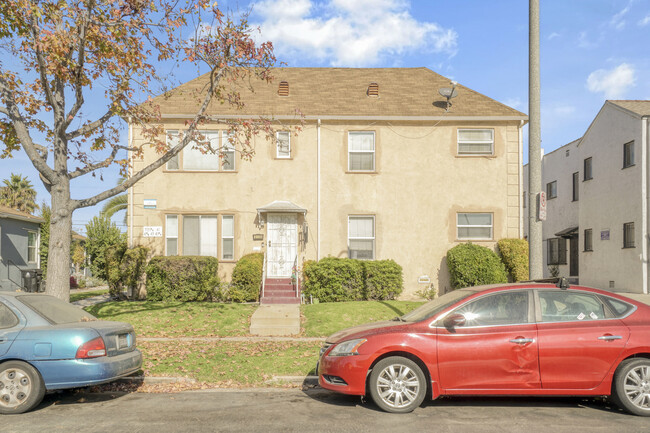 5139 W 21st St in Los Angeles, CA - Building Photo - Building Photo