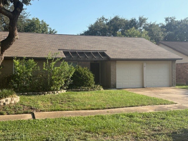 22419 Deville Dr in Katy, TX - Building Photo