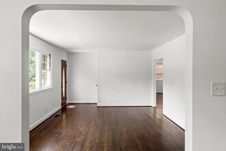 5019 Leland Dr in Oxon Hill, MD - Building Photo - Building Photo