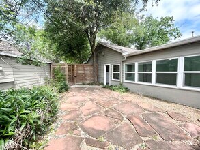 4010 Yupon St in Houston, TX - Building Photo - Building Photo