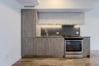 30-730 Baseball Pl in Toronto, ON - Building Photo - Building Photo