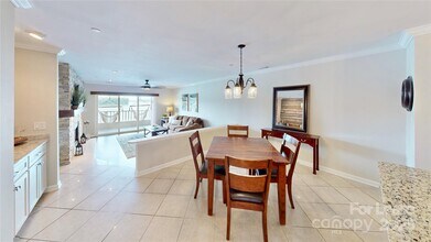 9816 Emerald Point Dr in Charlotte, NC - Building Photo - Building Photo