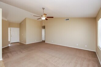 8046 E Fairfield St in Mesa, AZ - Building Photo - Building Photo