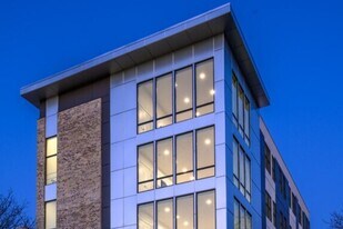 Skyline Apartments in Everett, MA - Building Photo