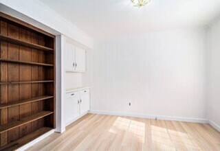 6609 Merrick Dr in Troy, MI - Building Photo - Building Photo