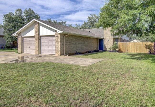 property at 3603 Rocky Hollow Trail
