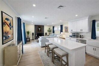 4941 Brandywine Dr in Virginia Beach, VA - Building Photo - Building Photo